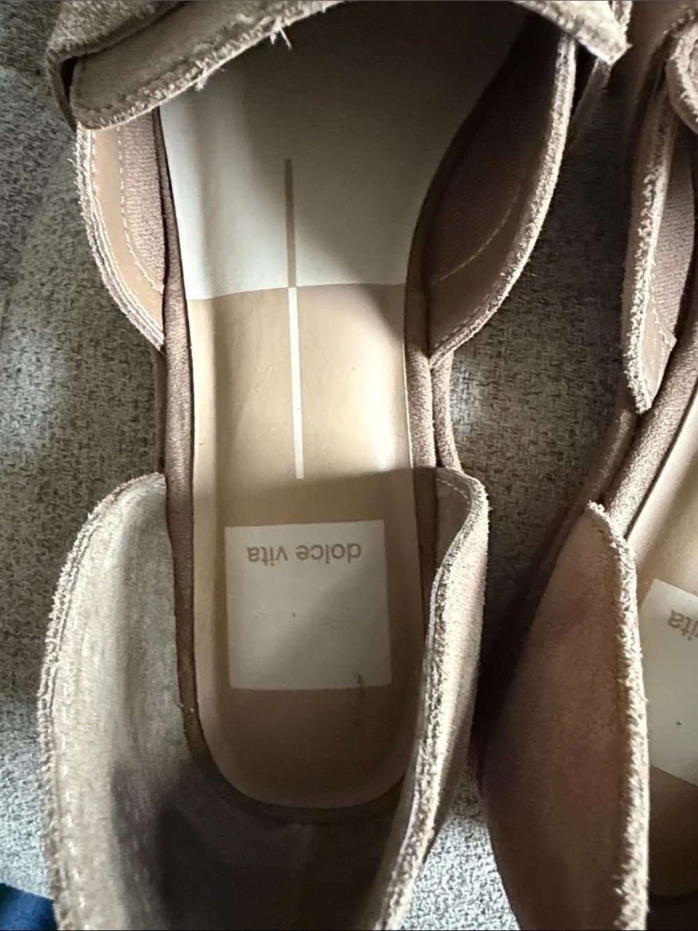 Dolce Vita Moyra Beige Suede Penny Loafers D’Orsay Slip-On Flats Size 6